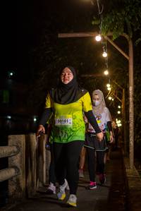 BIB: 50101
                            <button type="button" onclick="openModal(21807597)" class="btn btn-primary btn-sm float-right btn-popup" data-toggle="modal" data-target=".modal-high-quality">
                        <i class="fas fa-shopping-cart"></i> Add to Cart
                    </button>
                                            <button type="button" onclick="isThisMe(21807597, true)" class="btn btn-success btn-sm float-right btn-popup btn-isme hidden" data-toggle="tooltip" data-placement="bottom" title="นี่คือรูปของคุณใช่ไหม คลิกที่นี่เพื่อเอาเข้าอัลบั้ม">
                        <i class="fas fa-plus"></i> Add to album
                    </button>
                    <button type="button" onclick="isThisMe(21807597, false)" class="btn btn-warning btn-sm float-right btn-popup btn-isnotme hidden">
                        <i class="fas fa-ban"></i> Remove from album
                    </button>